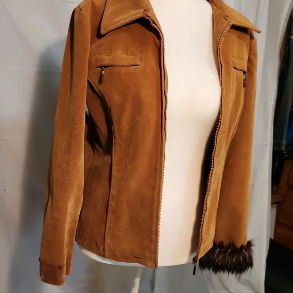 Paparazzi Women's Brown Teddy Jacket with Faux Fur Trim - Picture 9 of 11